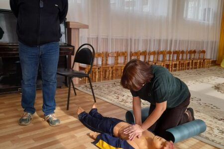 Обучение сотрудников ДОУ оказанию первой помощи
